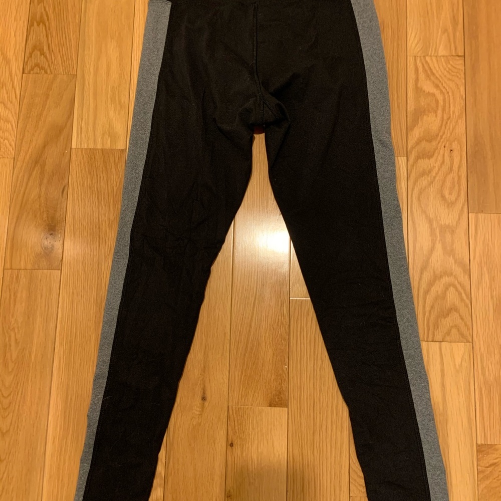 Leggings - Picture 2 of 8